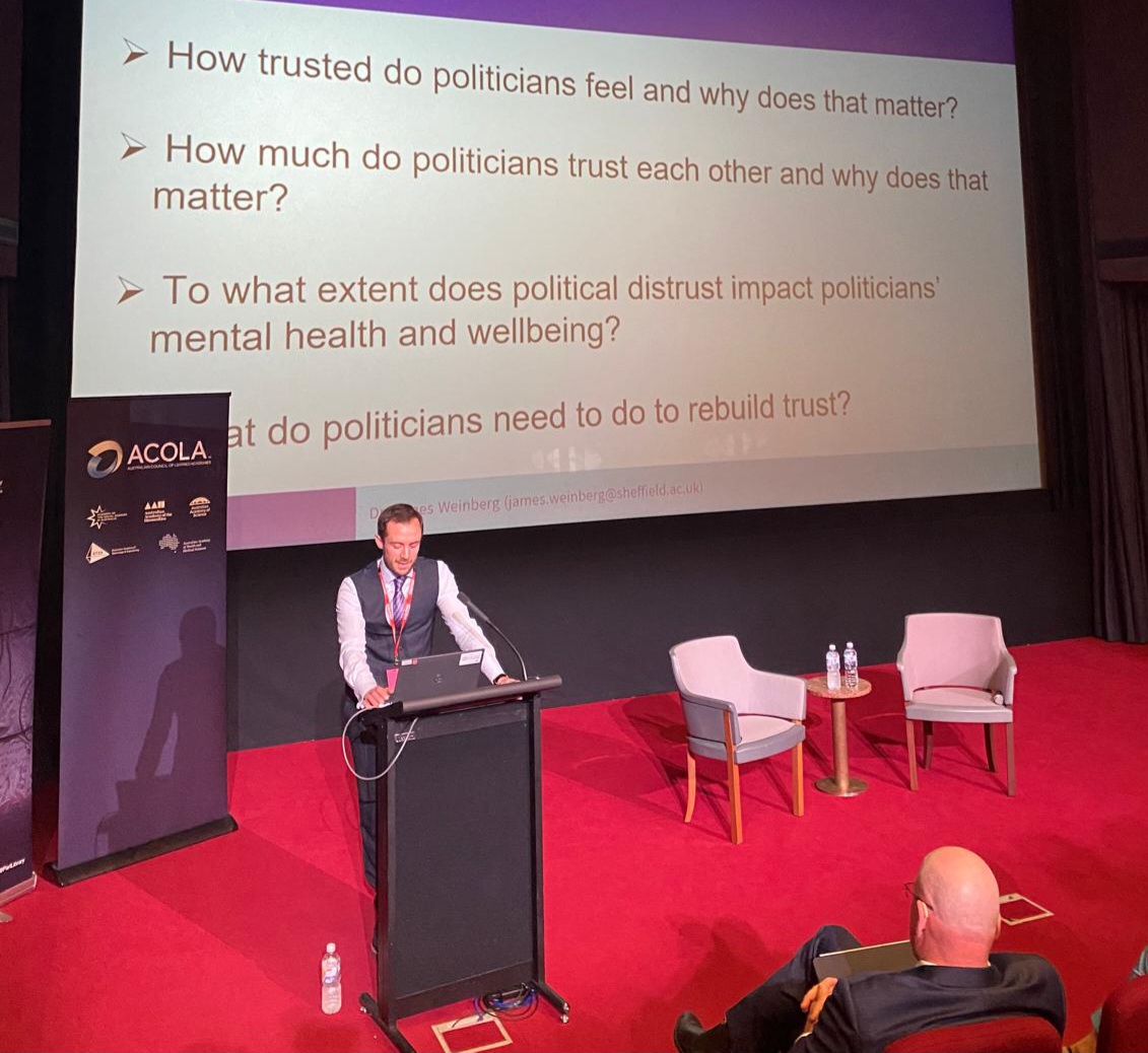 Yesterday I had the privilege of presenting in Australia's Parliament (<a href="/ParlHouseCBR/">Parliament House Canberra</a>), courtesy of an invite from <a href="/ParlLibrary/">Australian Parliamentary Library</a> and <a href="/ACOLA_Aus/">ACOLA</a>, and supported by my Visiting Fellowship <a href="/UNSW/">UNSW</a>. 

Interested in politicians and trust? You can watch it here: youtube.com/watch?v=OajKZN…