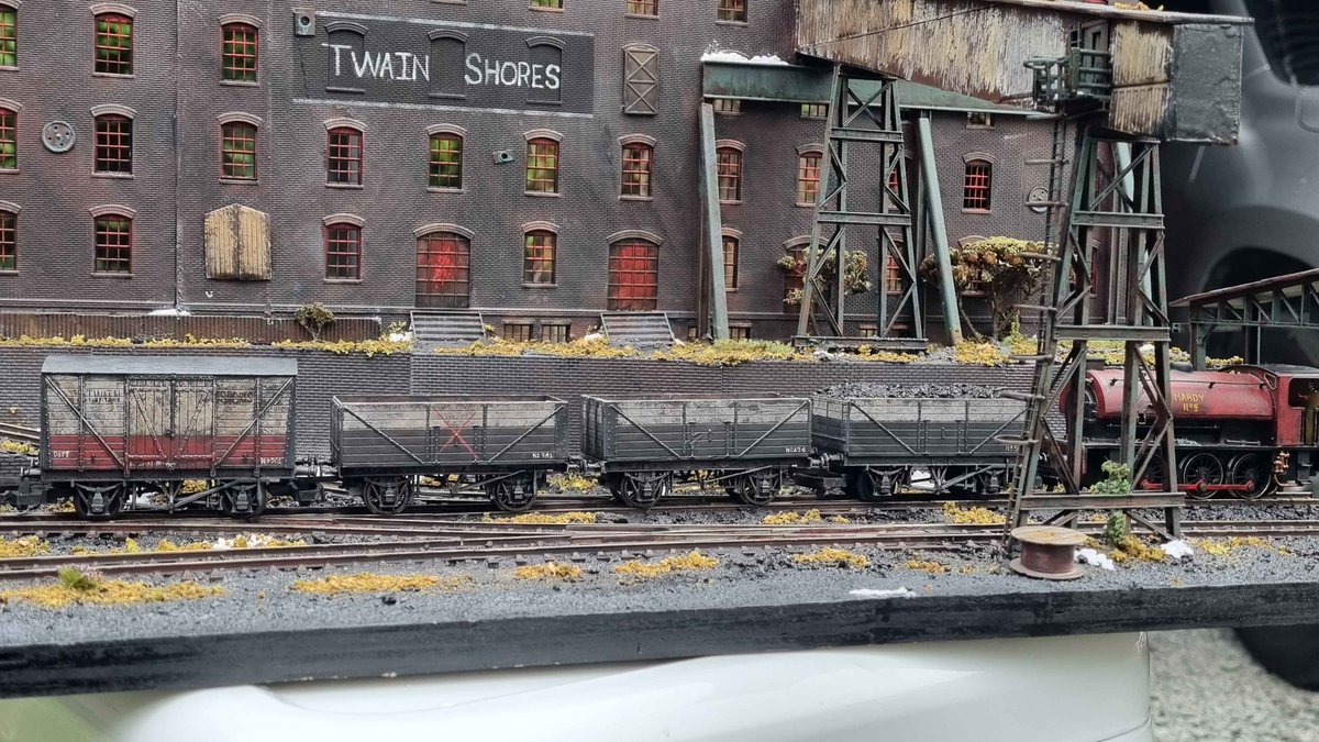 BewareOfThechoo tweet picture