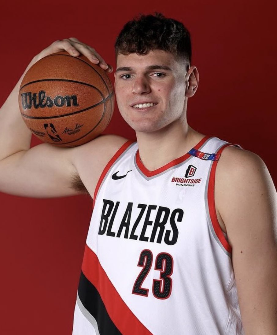 Donovan Clingan tonight:

17 Points
12 Rebounds
8 Blocks
60% FG