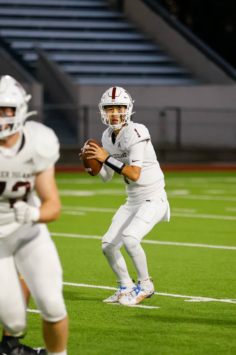Youngmin Lee (@ylee_218) on Twitter photo #AGTG Blessed to be named Kingco Offensive Player of the Year and 1st team QB
<a href="/mercerislandfb/">MercerIslandFootball</a>
<a href="/CoachDjayy/">DJ Mims</a>
<a href="/TuRN_uP_BMB/">Chris Chambers</a>
<a href="/TFordFSP/">Tracy Ford</a>
<a href="/DomSkene/">Dominick Skene</a>
<a href="/Trainervelle/">Lavelle Durant</a>
<a href="/BrandonHuffman/">Brandon Huffman</a> #AGTG Blessed to be named Kingco Offensive Player of the Year and 1st team QB
<a href="/mercerislandfb/">MercerIslandFootball</a>
<a href="/CoachDjayy/">DJ Mims</a>
<a href="/TuRN_uP_BMB/">Chris Chambers</a>
<a href="/TFordFSP/">Tracy Ford</a>
<a href="/DomSkene/">Dominick Skene</a>
<a href="/Trainervelle/">Lavelle Durant</a>
<a href="/BrandonHuffman/">Brandon Huffman</a>