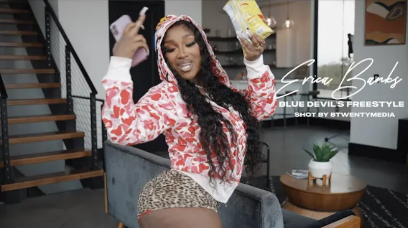 slumbabyjgudda1's tweet image. The Beautiful Ms Flow Queen @realericabanks  Just Dropped An Visual To The Blue Devils Freestyle 🔥 Go Run It Up ❗
youtu.be/BlLH9lfrT9c?si… 

MAKE SURE YOU LIKE + COMMENT + SUBSCRIBE

#realericabanks #EricaBanks #bluedevilsfreestyle