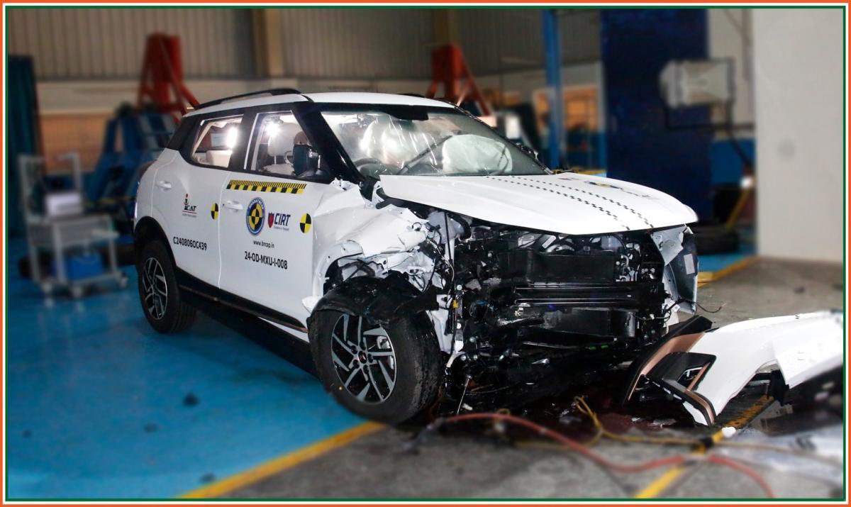 Bharat NCAP crash test results! 
Thar Roxx - ⭐️⭐️⭐️⭐️⭐️
XUV400 - ⭐️⭐️⭐️⭐️⭐️
3XO - ⭐️⭐️⭐️⭐️⭐️
 
Interestingly, Roxx has become first body-on-frame SUV to secure a 5-star Bharat-NCAP rating, achieving the highest overall score by any ICE vehicle in Bharat-NCAP testing. It earned an