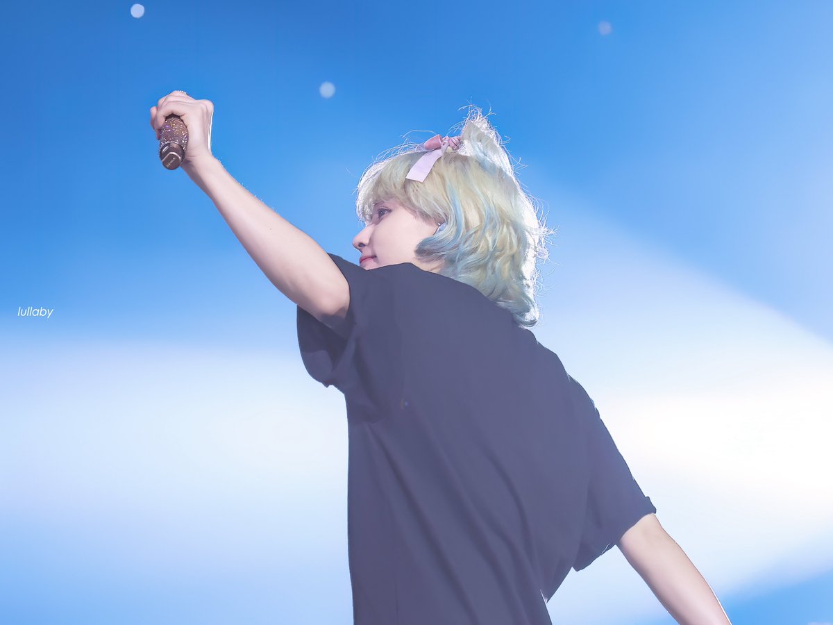 240724 CARAT LAND DAY2
귀엽다
#정한 #윤정한 #JEONGHAN
#ジョンハン #尹净汉 
#세븐틴     #seventeen
<a href="/pledis_17/">세븐틴(SEVENTEEN)</a>