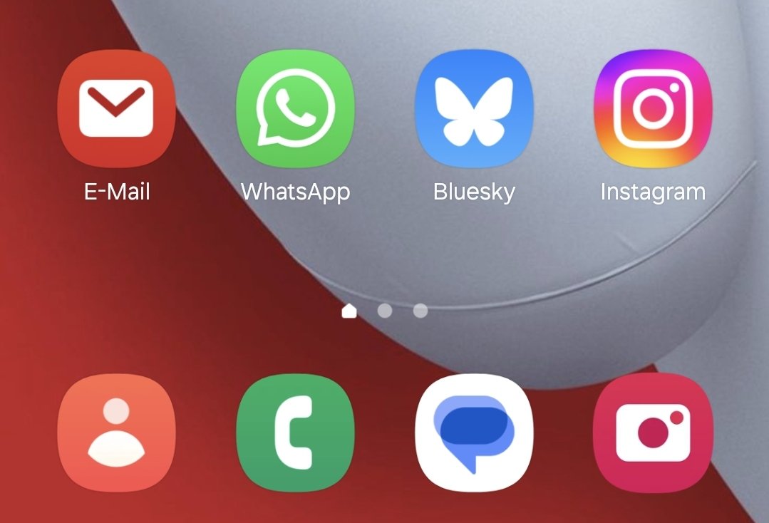 Currently nudging myself to try another blue platform that has gained traction in the past week. Same username - let's connect there instead. #AcademicTwitter