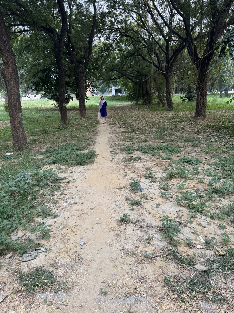 Soundarya Lahari tweet media