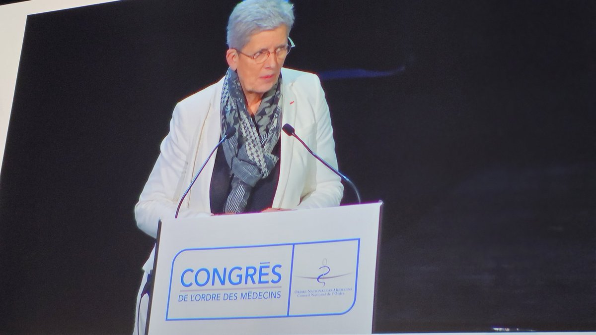 Merci au Président <a href="/PresidentCnom/">ARNAULT François</a> pour son invitation au Congrès de l'Ordre  signe de la volonté de travailler en réelle coopération avec l'ensemble des acteurs de santé.Sur le thème le fitur de la relation Médecin-Patient En présence de <a href="/gdarrieussecq/">Geneviève Darrieussecq</a> <a href="/yannickneuder/">Dr. Yannick Neuder</a> <a href="/Mouiller_P/">Philippe Mouiller</a>