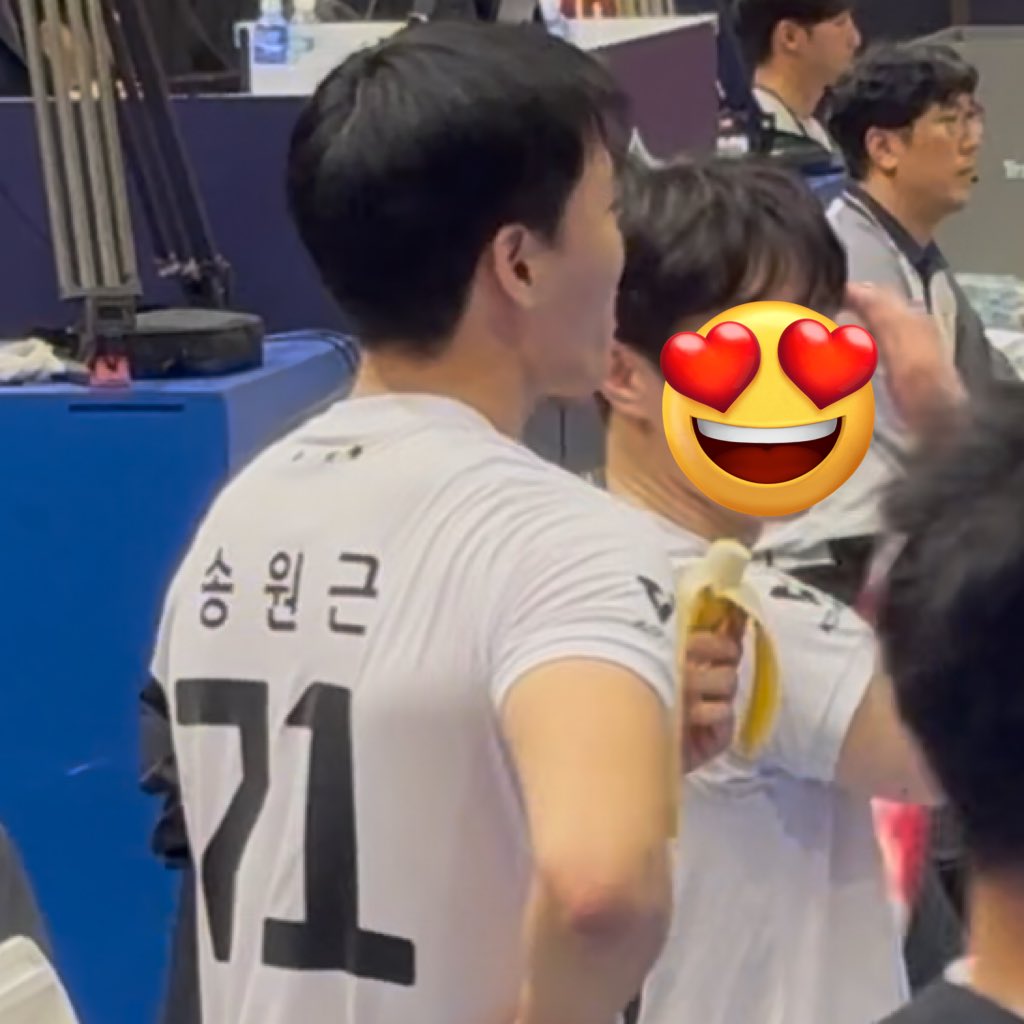 아배고파!!! 나도바나바나줘