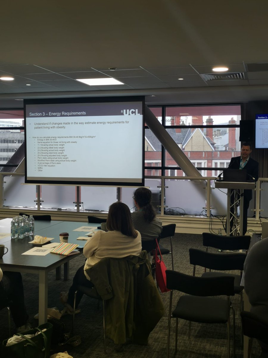 Dr Adrian Brown was walking us through the results from a recent dietetic survey, that over 250 dietitians completed.
#CCSGStudyDay24 ⭐️🙌🏼