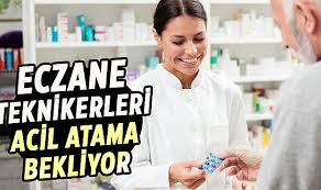 SERDARdyn9's tweet photo. @eczanehizmtleri Eczane teknikerleri olarak adil bir atama bekliyoruz @drmemisoglu https://t.co/DanW0sUMnp