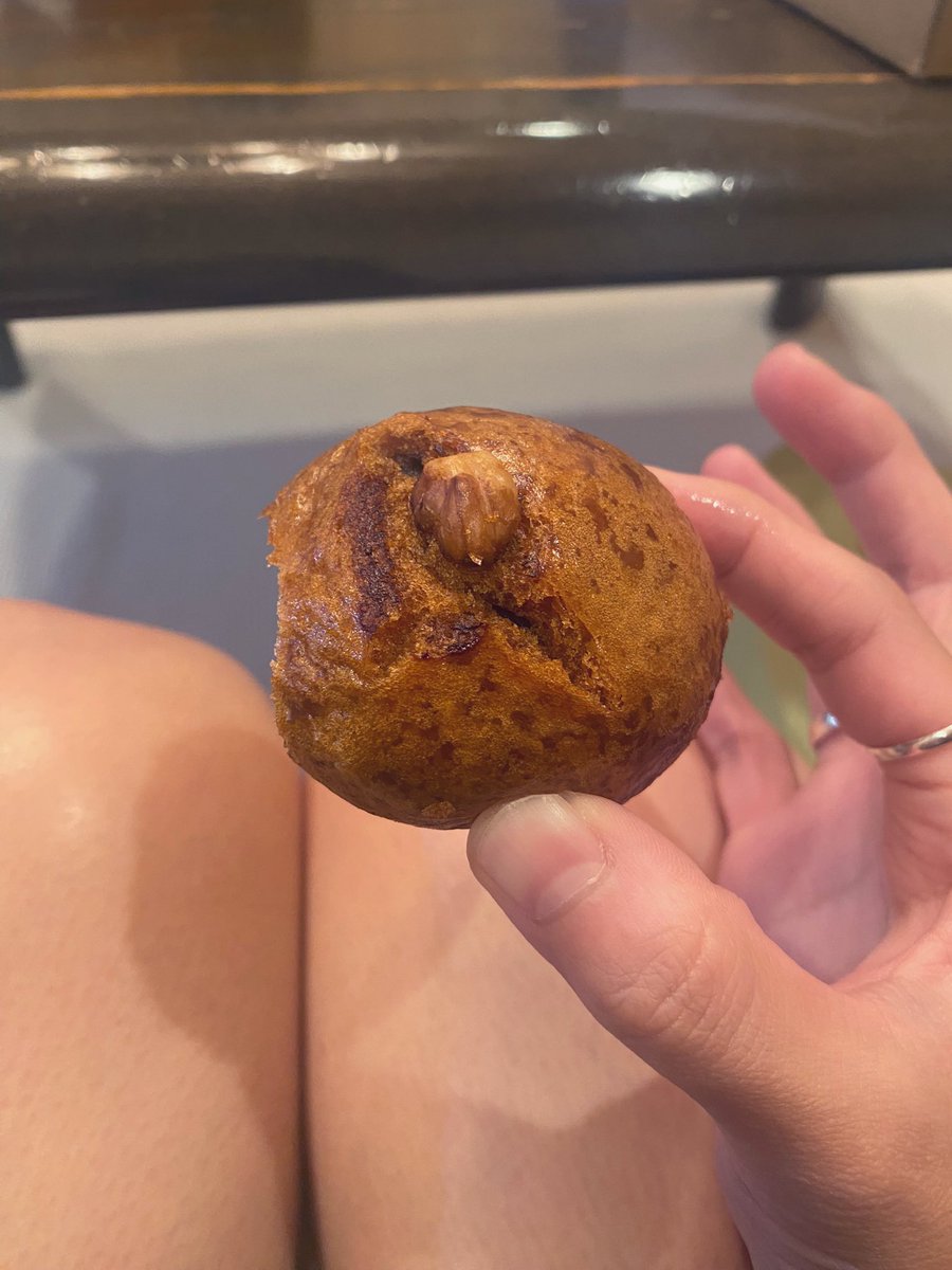 ayaka_arun's tweet photo. ウマ胡桃かりんとう饅頭 https://t.co/xdAChRmG1f