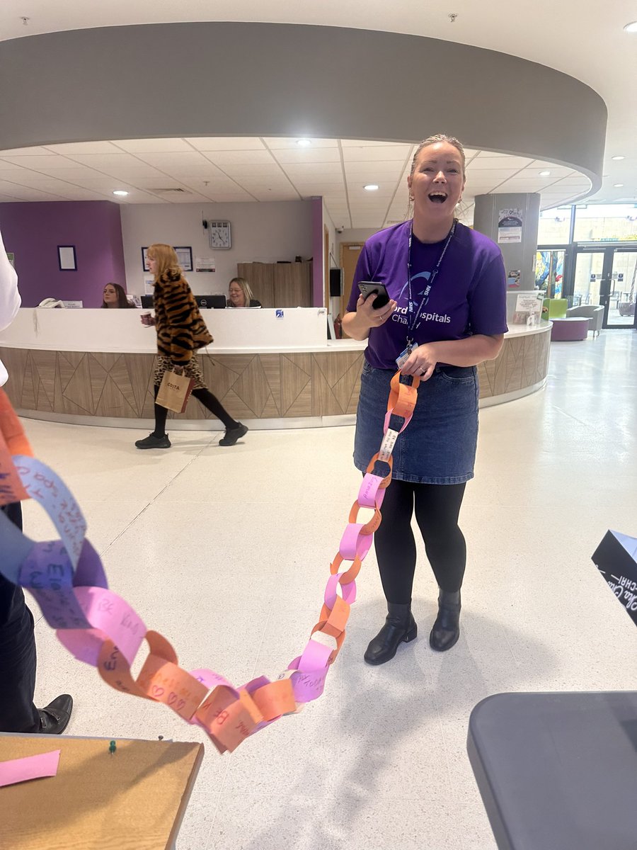 Kindness week <a href="/BTHFT/">Bradford Teaching Hospitals NHS FT</a>. Thank you <a href="/BTHFTCharity/">Bradford Hospitals Charity</a> <a href="/Mummillionx/">shaheen kauser</a> for the doughnut &amp; asian tea #cha cha chai. Please come along #chainofkindness #kindnesstree <a href="/BTHFT3/">Diversity & Inclusion BTHFT</a>