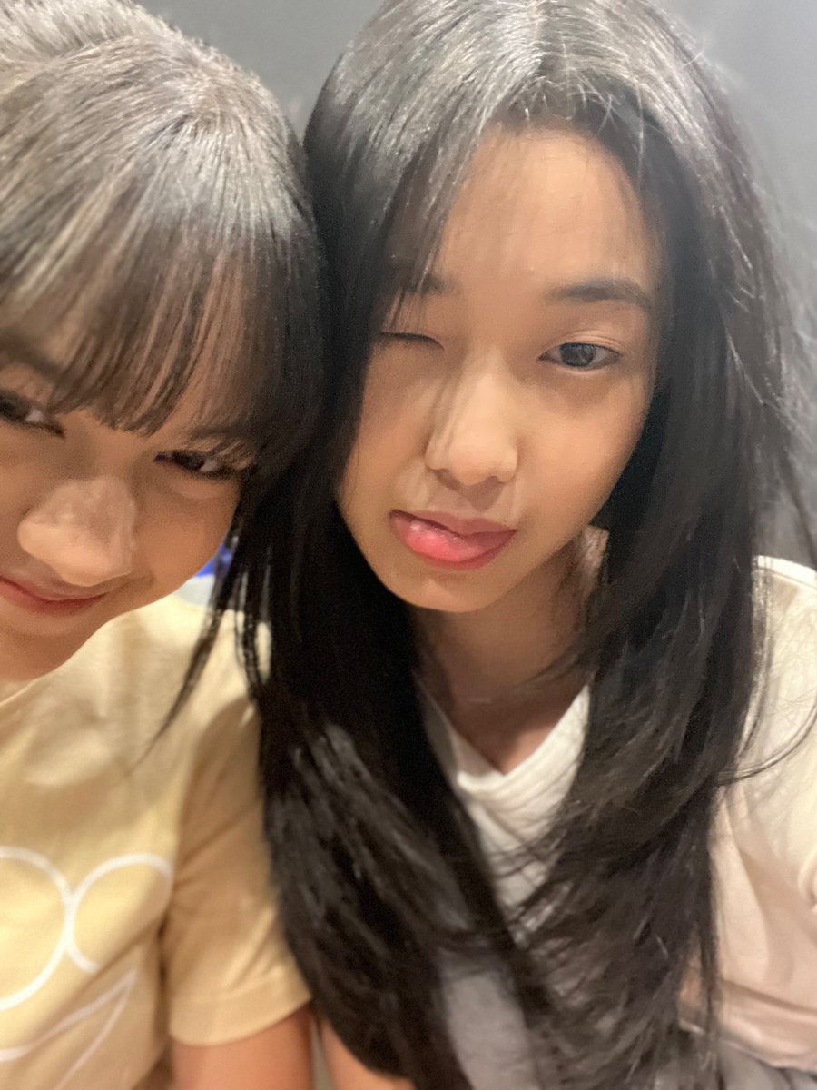 Nachia_JKT48's tweet photo. ripos @M_OlineJKT48 aowkwowk https://t.co/47AfQjMBw5