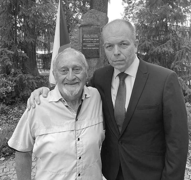 Odešel náš dlouholetý spolupracovník a vzácný člověk, Toníček Burdych

lezaky-memorial.cz/pamatnik/aktua…