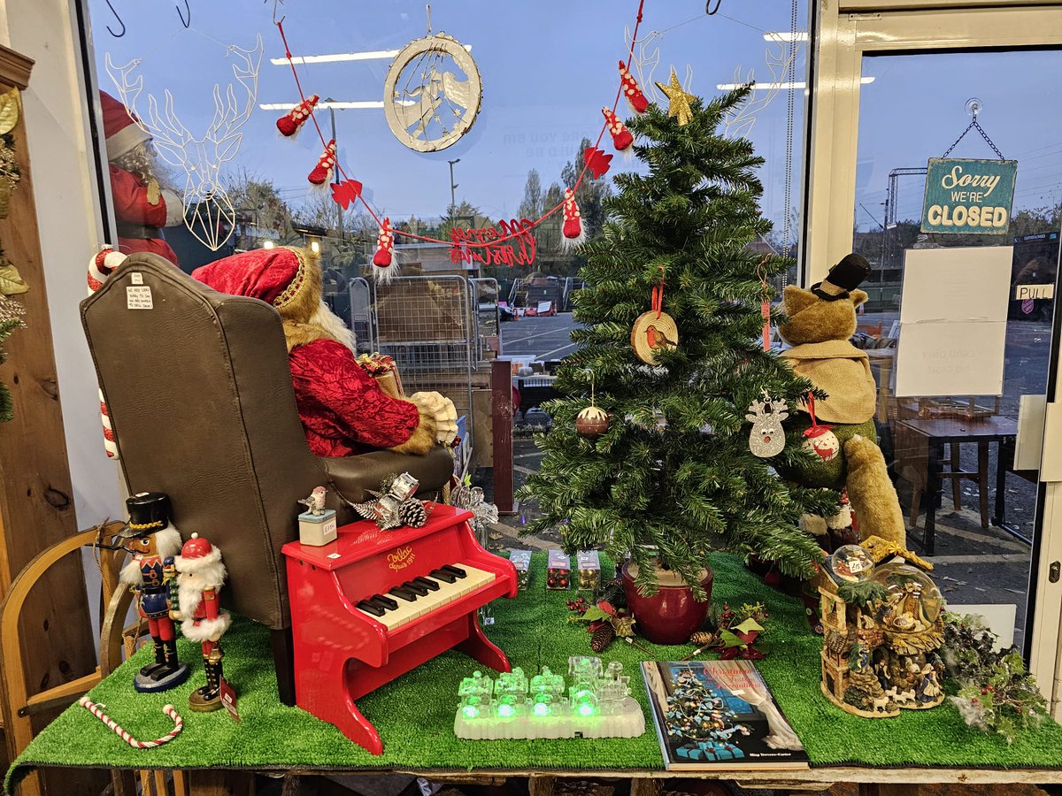 🎄 It’s starting to feel a lot like Christmas at our ReUse Shop! Our team has put together this festive display using preloved quality items.  

Pick up your festive decorations here! Open Wednesday - Saturday, 48 Kings Rd Chingford E47HR