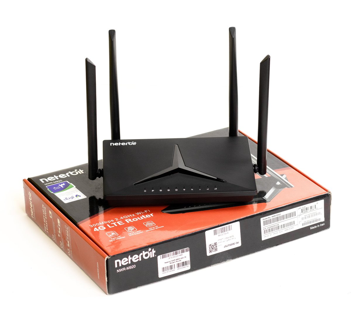 avangcc's tweet photo. مودم NWR M920 نتربیت؛ اینترنت 4G با سرعت بالا و 4 آنتن قوی برای اتصال پایدار! 

📶 نصب راحت، امنیت دوگانه و 36 ماه گارانتی آونگ👌🌐 https://t.co/BjxMauXYJe