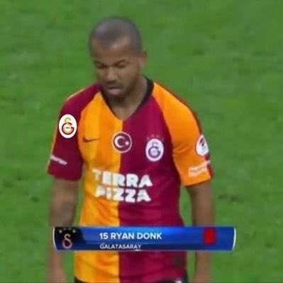 betçileri göstermelik mi hapse tıktınız bu lavuk niye tweet atıyor hala