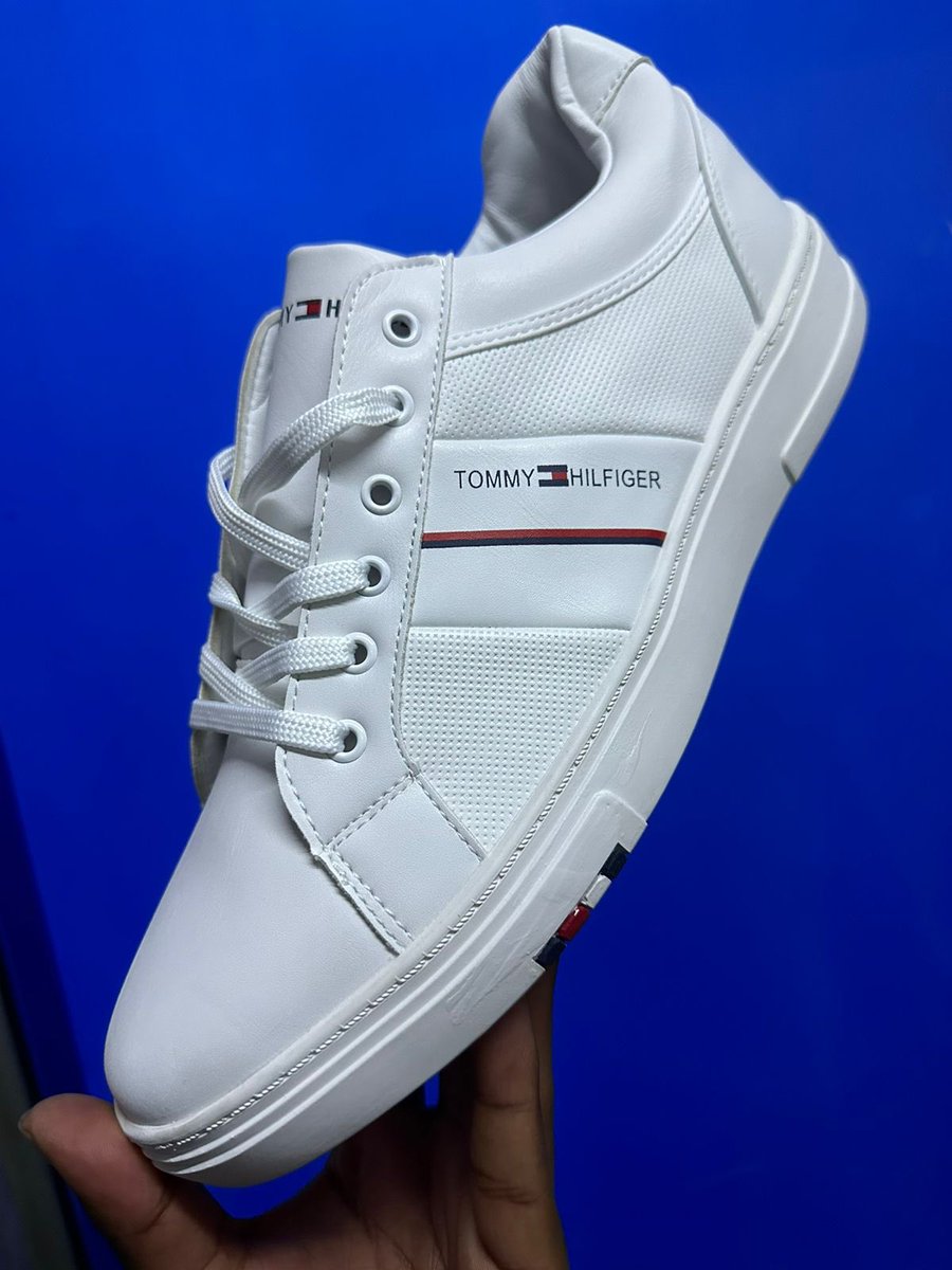 CarolyneNje's tweet photo. Elevate your everyday look with Tommy Hilfiger Casuals β where style meets comfort. Perfect for any day, any way. Discover the new addition to our lineup! #TommyHilfiger #CasualClass #DripEmporium
Tommy Hilfiger Casual π₯π₯π₯
Sizes: 40 - 45 β
π·οΈ Price: Ksh 3,500
βοΈ 0722617418 https://t.co/EPQGaxZ31C