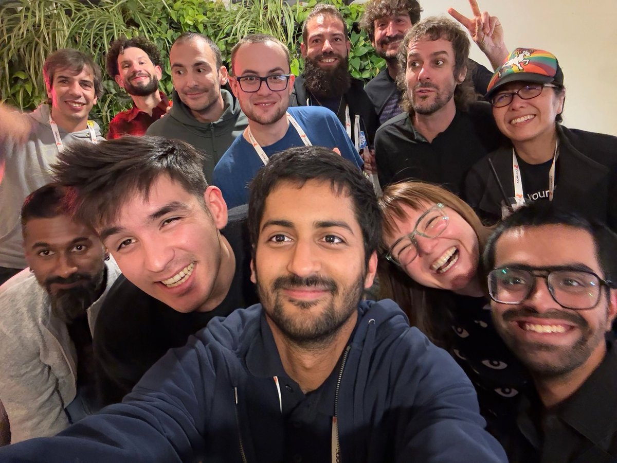 Thanks, everyone, for coming to the SIG-Boba after-party!

See you in Delhi, and then in London next year! 👋