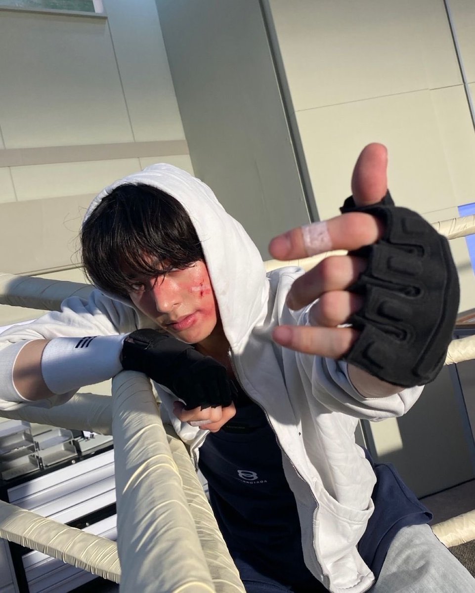 enhypenupdates's tweet photo. [INSTAGRAM] 241114

"🦞 #JAKE" 

@ENHYPEN_members @ENHYPEN #ENHYPEN #엔하이픈 https://t.co/sSUARuOL7u