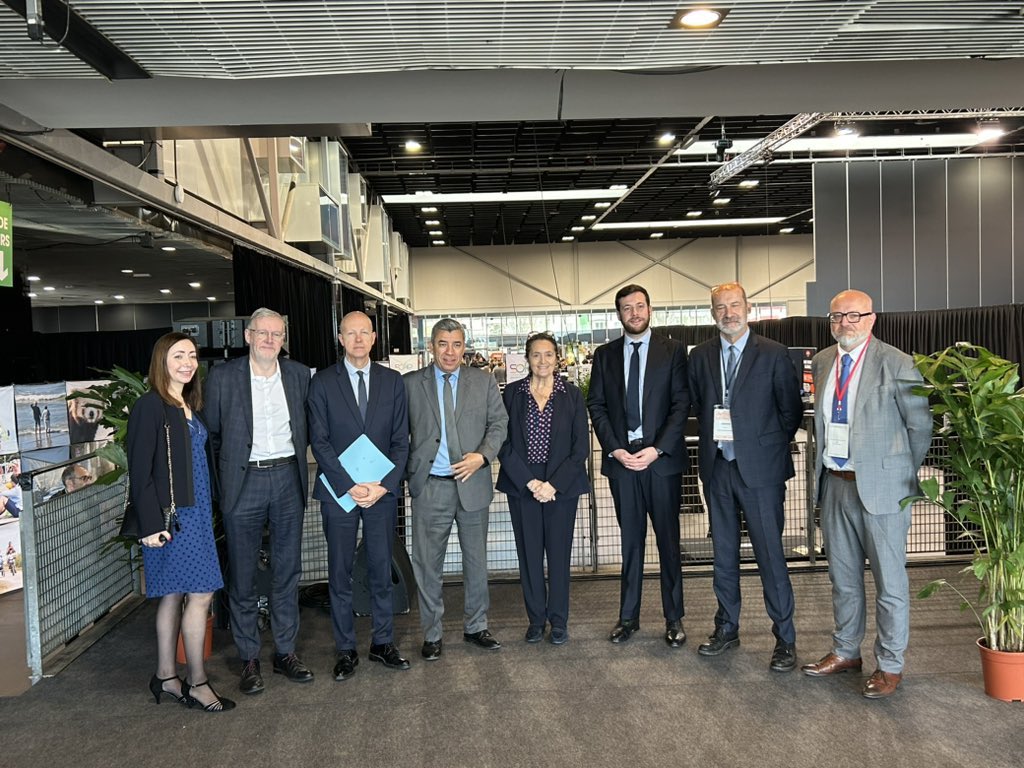 Jalil Benabdillah (@jbenabdillah) on Twitter photo 🗣️ En tant que vice-président du <a href="/CNERdeveco/">CNER</a> et au nom du président <a href="/frebsamen/">François Rebsamen</a>, j’ai eu le plaisir d’accueillir la ministre <a href="/sophieprimas/">Sophie Primas</a> au forum Dev&Co à Dunkerque.
Première étape de sa tournée sur l’export & attractivité ! 🚀🌍
Un immense merci aux équipes du CNER et 🗣️ En tant que vice-président du <a href="/CNERdeveco/">CNER</a> et au nom du président <a href="/frebsamen/">François Rebsamen</a>, j’ai eu le plaisir d’accueillir la ministre <a href="/sophieprimas/">Sophie Primas</a> au forum Dev&Co à Dunkerque.
Première étape de sa tournée sur l’export & attractivité ! 🚀🌍
Un immense merci aux équipes du CNER et