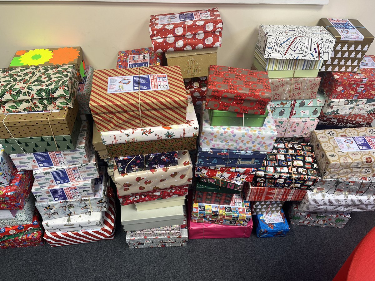 Nearly 100 shoe boxes filled with gifts for children who may otherwise not receive a present this Christmas. Thank you so much to the families who contributed ❤️❤️❤️