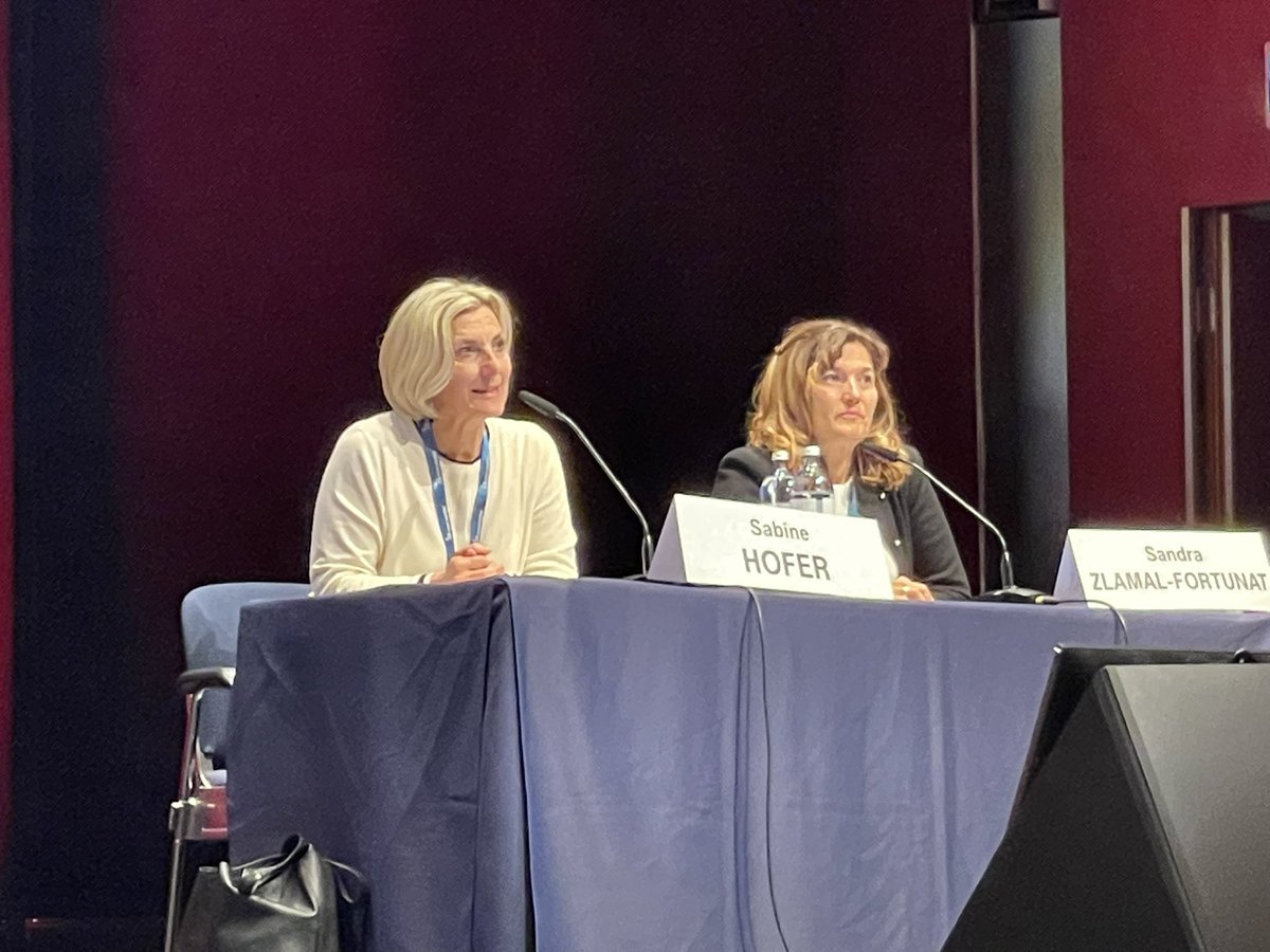 Heute mit den frühen Vögeln in der TechnoSession / <a href="/mariajfritsch78/">Maria Fritsch</a> spricht über AID bei Kindern #wirlassenniemandenzurueck <a href="/OeDiabetesG/">Österreichische Diabetes Gesellschaft</a> <a href="/YD_AUT/">YD_AUSTRIA</a> <a href="/SchuetzIngrid/">Ingrid Schuetz</a> <a href="/TBattelino/">Tadej Battelino</a> <a href="/Michael92730840/">Michael Resl</a>