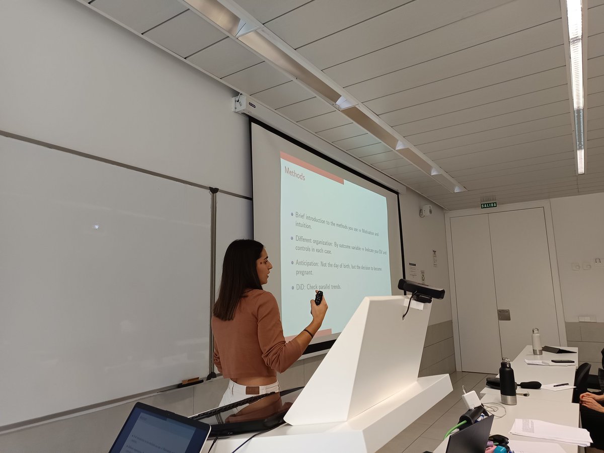 PAPERSS Seminar Series (@paperssseminars) on Twitter photo Excited to have had <a href="/ncarraleroecon/">Natalia Carralero</a> share her ongoing work! It was a great presentation with promising directions ahead. Huge thanks to our brilliant <a href="/lidia_nnz/">Lidia Núñez</a> and <a href="/MariaRubioCab/">Maria Rubio Cabañez</a> for leading an insightful discussion—it made for an inspiring session! :) Excited to have had <a href="/ncarraleroecon/">Natalia Carralero</a> share her ongoing work! It was a great presentation with promising directions ahead. Huge thanks to our brilliant <a href="/lidia_nnz/">Lidia Núñez</a> and <a href="/MariaRubioCab/">Maria Rubio Cabañez</a> for leading an insightful discussion—it made for an inspiring session! :)