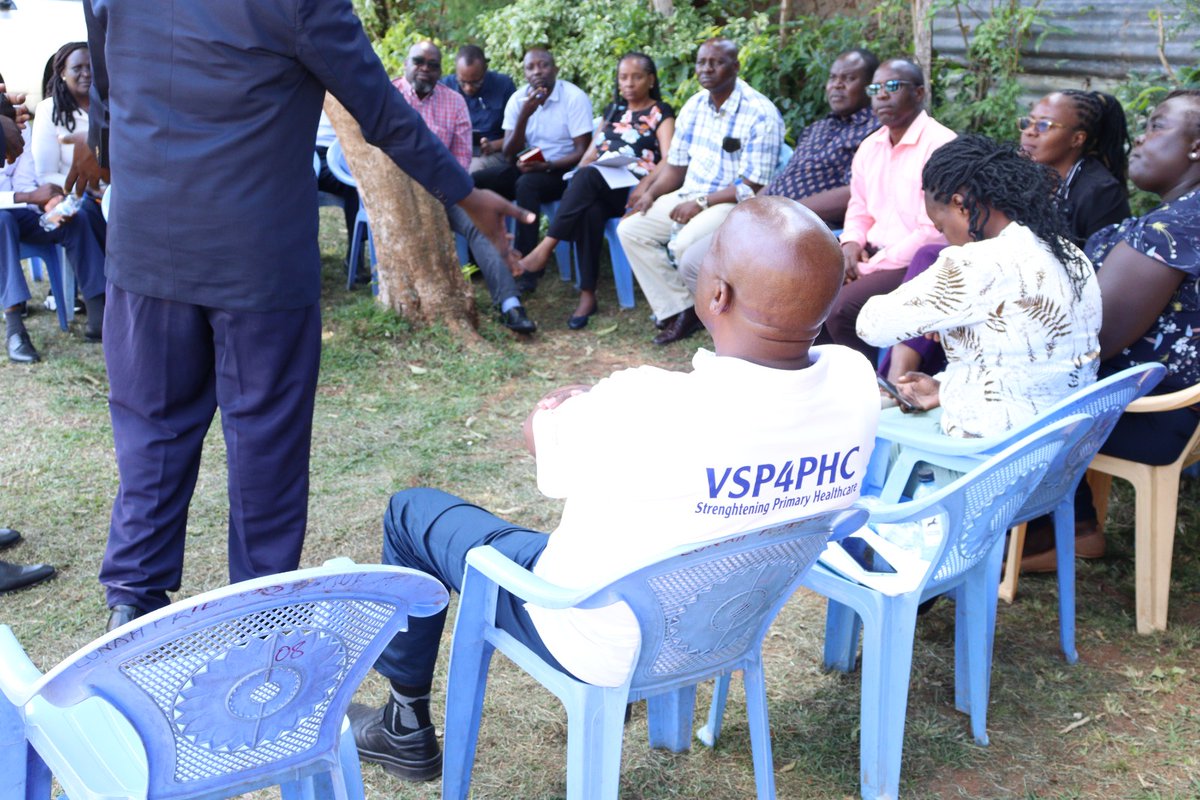 We joined the members from the <a href="/KenyaGovernors/">Council of Governors</a>  for a  field visit to Kimilili to see the  firsthand dedication of CHPs who tirelessly serve communities. From health education and routine visits to WASH assessments, they’re driving real change &amp; reducing disease rates.
#VSP4PHC