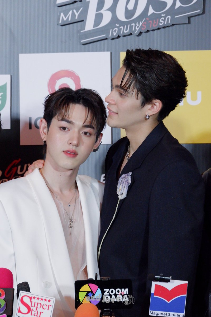 eedlove's tweet photo. Their height 💘
@_jamesprescott_ @kadploysupa
#JamesPrescott #kadploysupa
#BadGuyMyBoss
#BadGuyMyBossFirstDay https://t.co/V9DVccqWoD