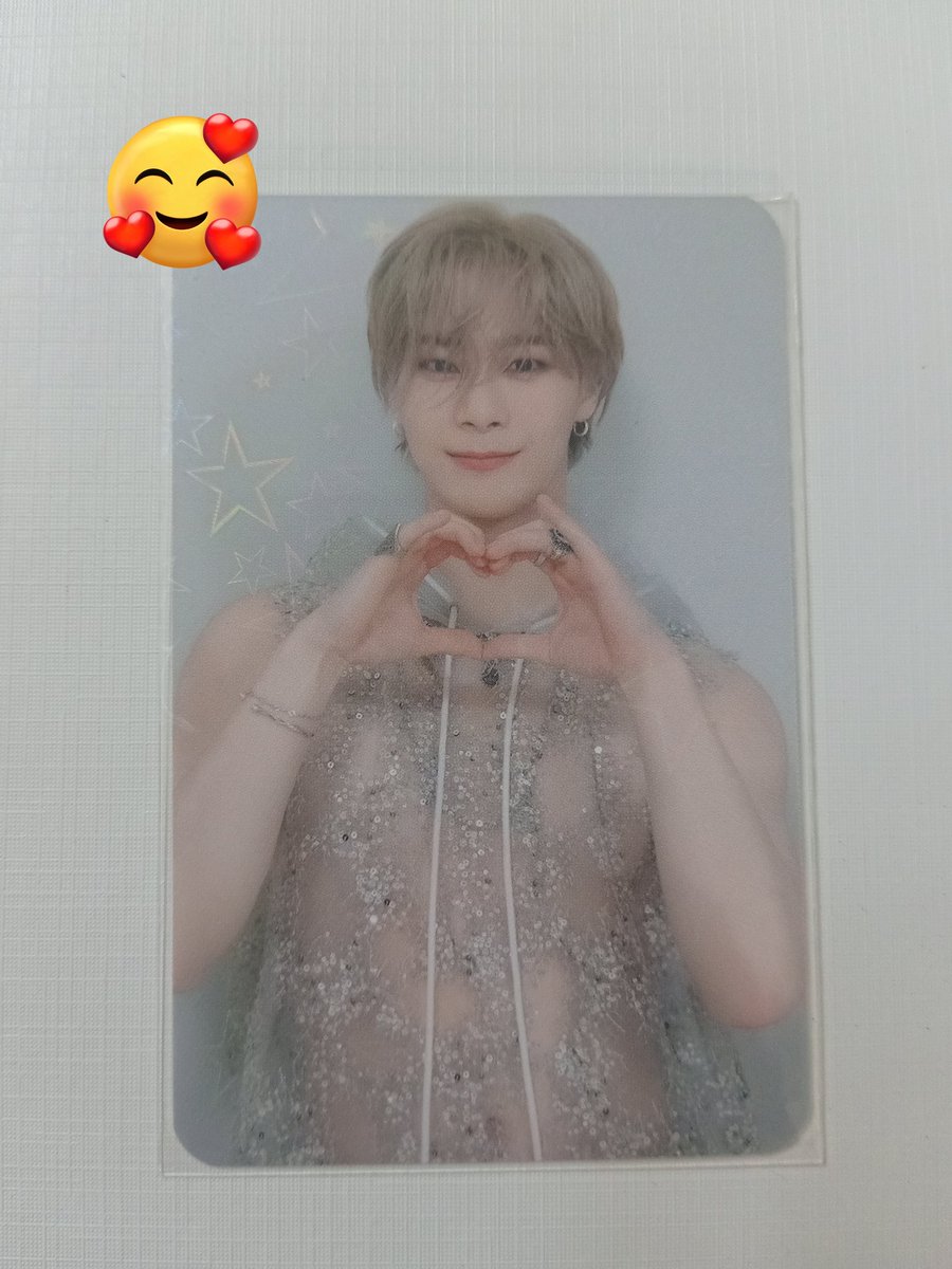 immilk_mk's tweet photo. **พร้อมส่ง**
การ์ดMoonbin (All yours Special)
🙂 ใบละ 390 บาท
🥰 ใบละ 690 บาท
การ์ด พลร. ใบละ 😁 300 บาท
การ์ด One &amp; Only 😙 690 บาท
ค่าส่ง 40 บาท
สนใจทักdmได้ค่ะ
#ตลาดนัดastro #อะโรฮ่าเซ็นเตอร์ https://t.co/dRdSY373rt