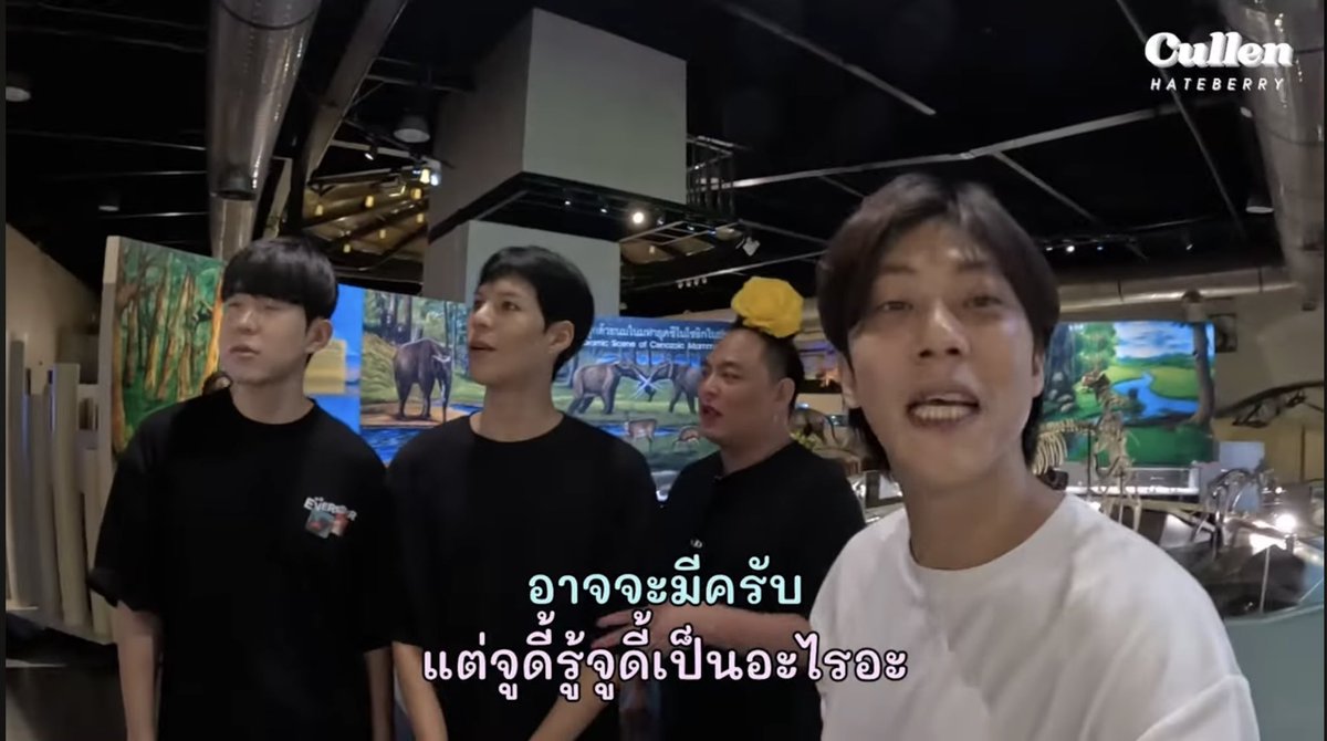 Chomhappyness's tweet photo. พี่จองแกเนิร์ดสัตว์จริงๆนะ แต่ละเรื่องรอบรู้ในสิ่งที่เราไม่เคยรู้มาก่อน ชอบตรงที่รอบนี้ถึงจะโดนจดเถียง(อีกแล้ว)ว่าไม่มี แต่พิ้จ๋ายืนยันอีกทีว่ามีพิษอันนี้จริง เมนพ๋มเก่งมากคับ🥹✨ https://t.co/EEbYTHDICj