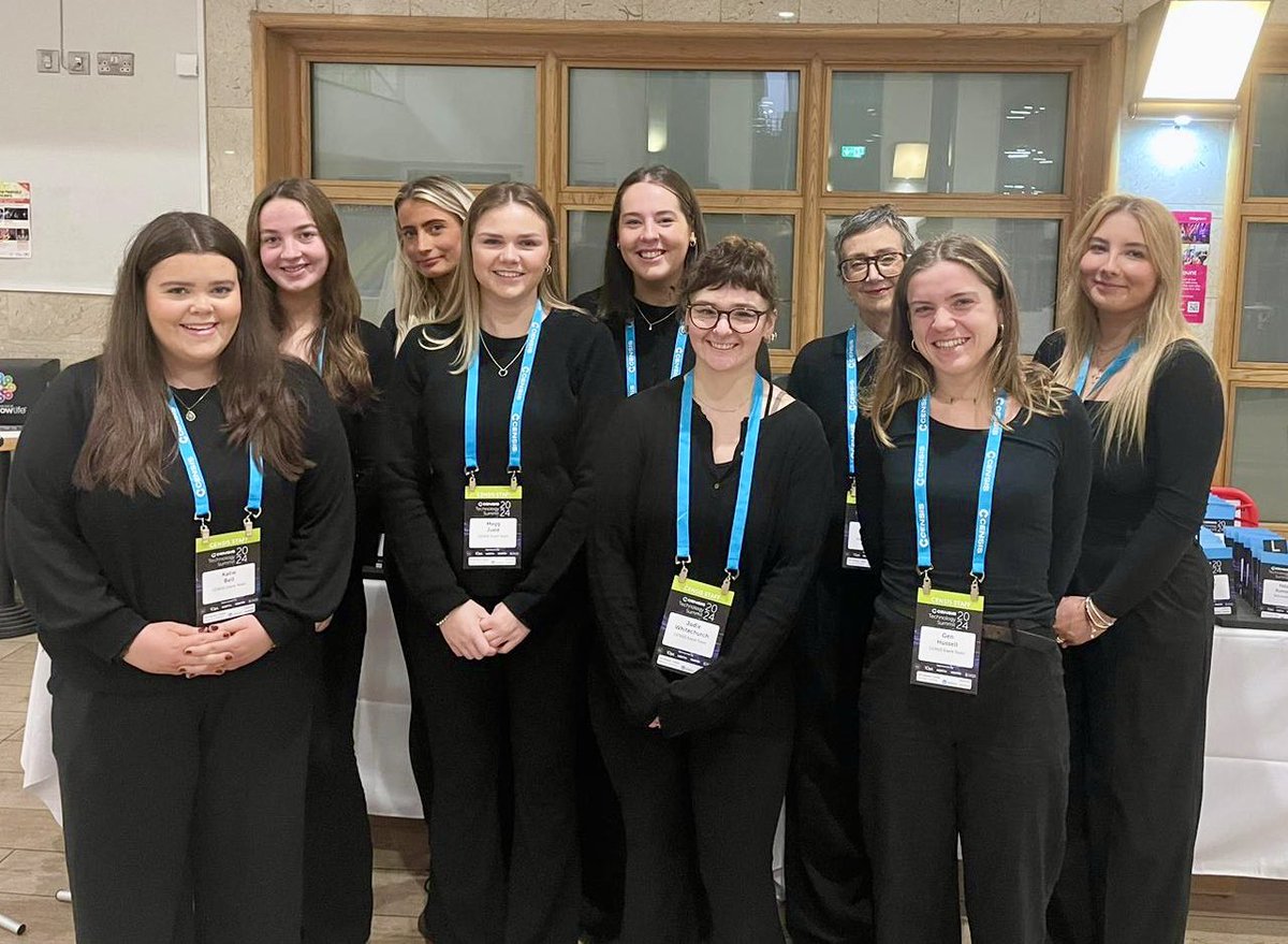 Let’s go! Fantastic Starkpeople team ready to go to support the <a href="/CENSIS121/">CENSIS</a> Summit today in Glasgow. We provide customer focused conference event hosts all across Scotland - no better team to have at your event side! #eventsupport #scotland #CensisTechSummit #glasgow