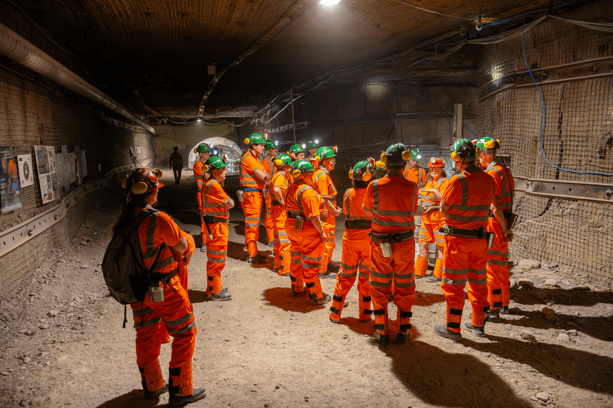 ProfMarkThomson's tweet image. Going underground (again). On Tuesday we were delighted to host members of the @UKRI_News Board at @STFC_Matters @BoulbyLab in the North East of England. Discussed the search for Dark Matter and the wide range of multi-disciplinary science opportunities at 1.1 km underground.