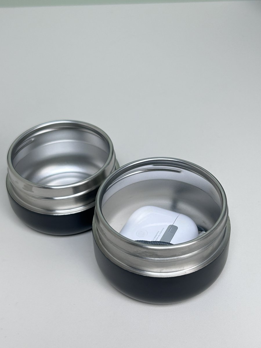 catherine_1069's tweet photo. Do you like this design bottle with storage?
💊🔑🗝️📿💍🎧🪙💰💷💶💴💵💸🧧
【Advantages】
upgraded and added a storage cup, which can give you a place to save your small personal belongings：such as keys, medicines, change, headphones, jewelry etc.

#vacuumflask #thermosbottle https://t.co/G5oKt3QRg0