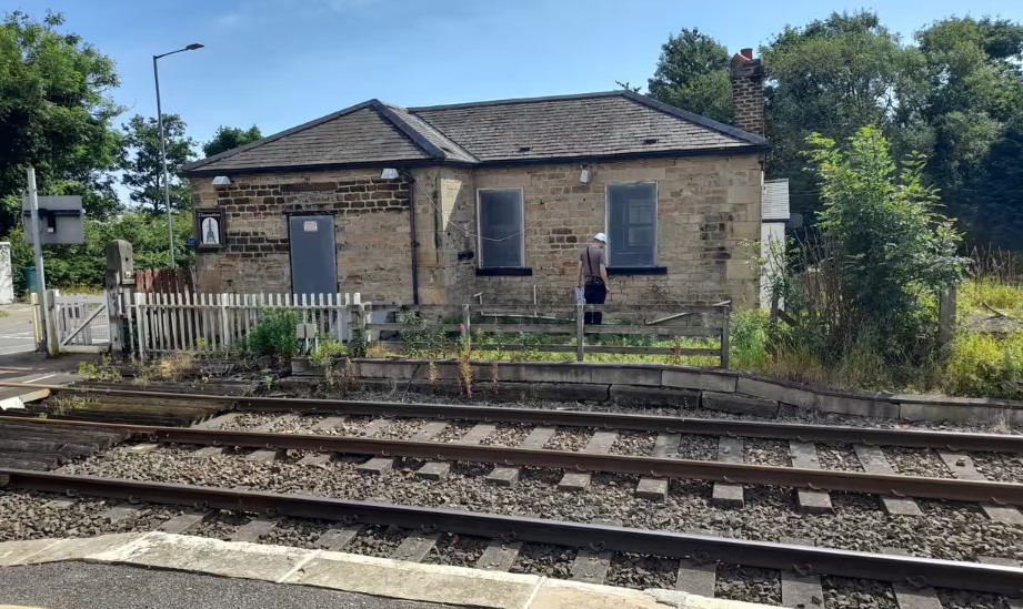 Brian Groom tweet media