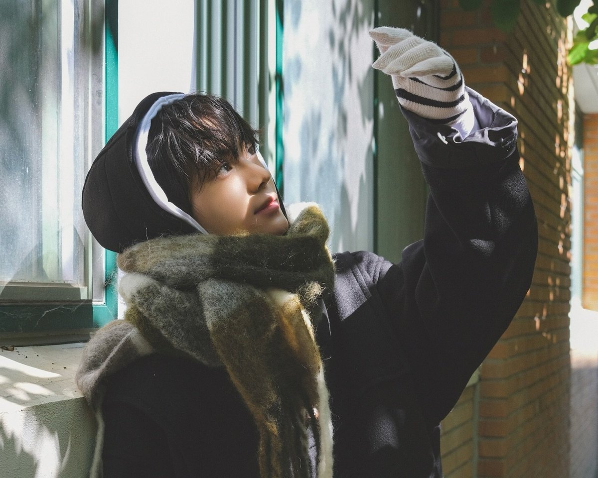 mycat_1's tweet photo. 241114 투어스 인스타그램 포스트 

한 겨울밤의 꿈☃️

#투어스 #TWS #한진 #HANJIN #韩振 https://t.co/Xl2sQrZEmq