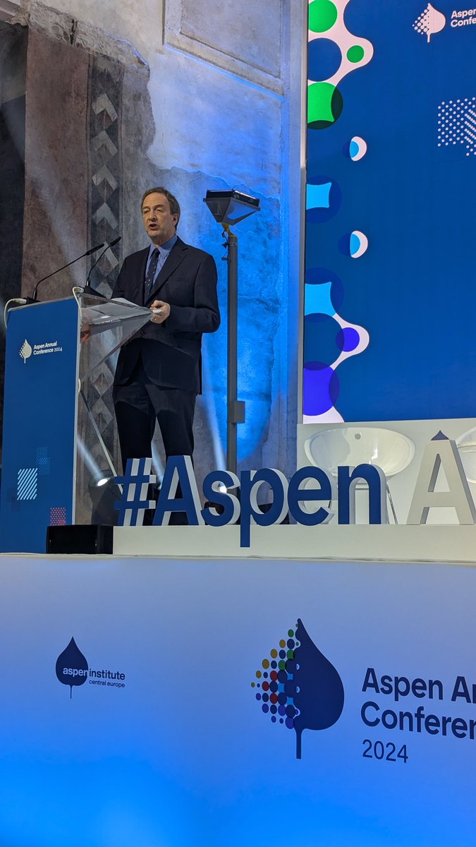 tanialemoigne's tweet image. 65% of Brits consider Brexit to be a mistake. Germany is suffering with a political and economical crisis which is unprecedented since WWII. Europe is seriously challenged in competitiveness &amp;amp; security. EU finally needs a single market.  @MishaGlenny at #aspenannual