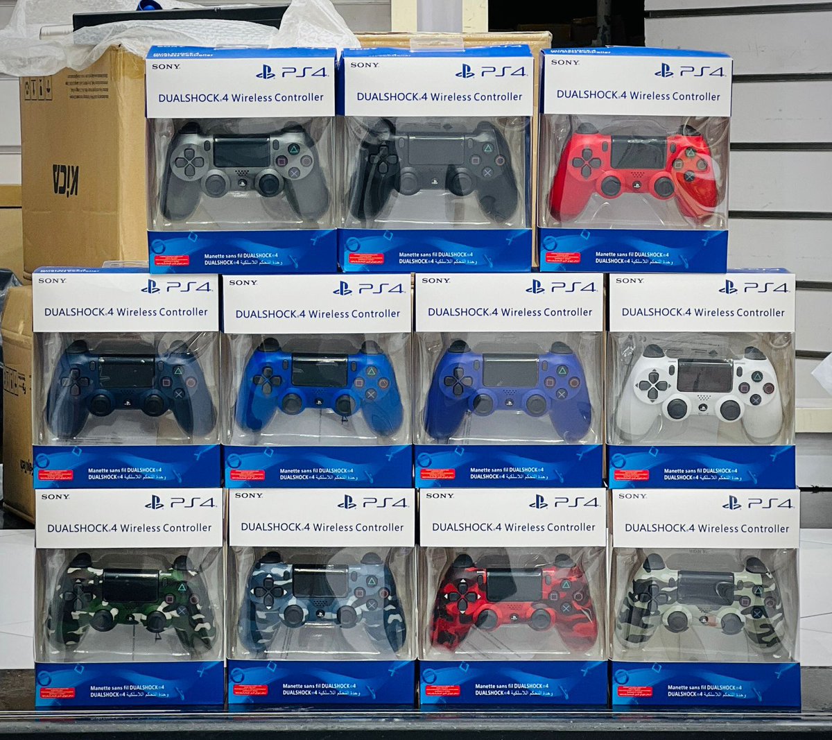 star_computermw's tweet photo. Available at star computers in Blantyre 
Near kips and opposite flea market in Tursi Vihar house 088
0884101333/0997757207 https://t.co/7IyqOjupBA