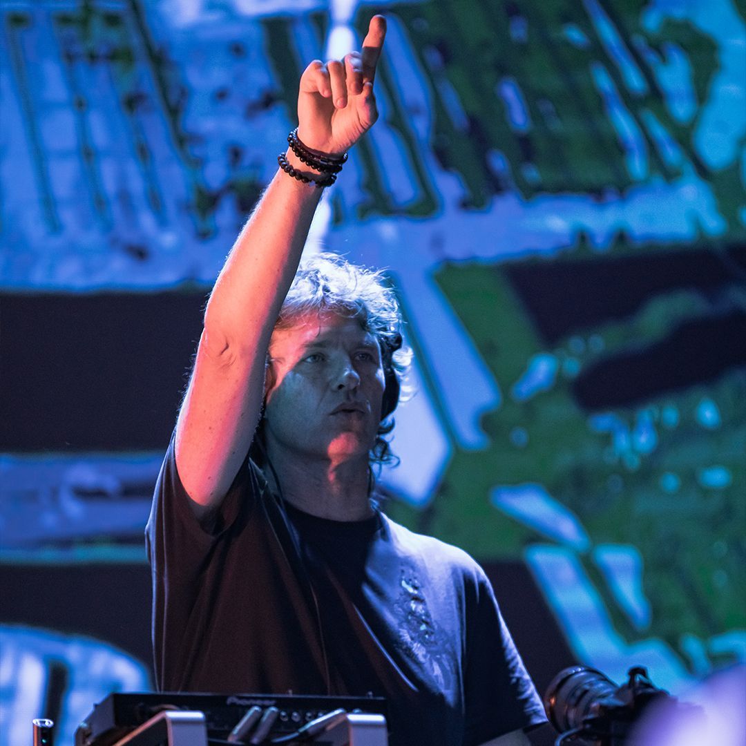 Hernan Cattaneo: where technology meets musicality. Get inspired to create with 36db. Find out more at 36db.live.