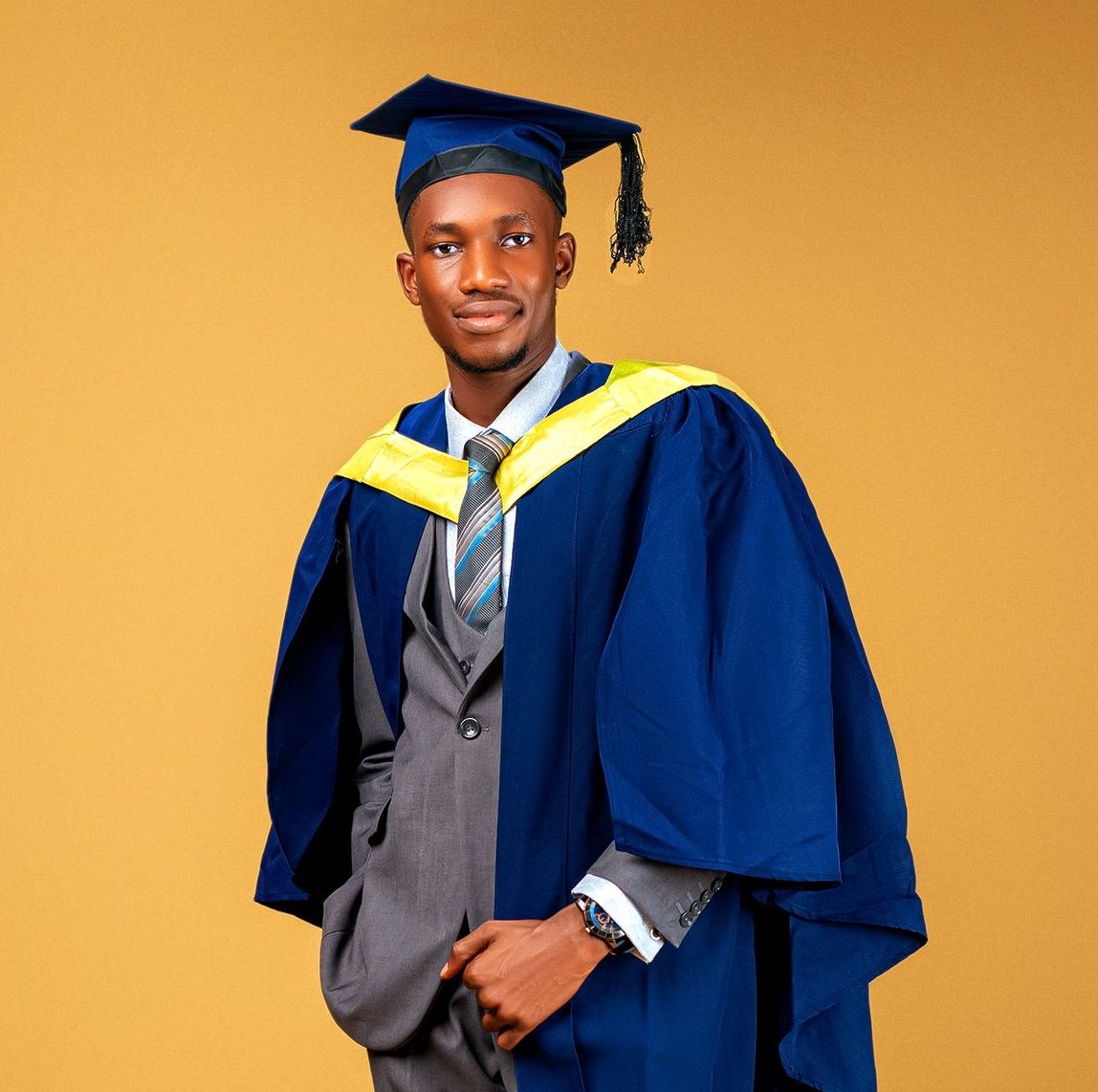 _princeokunade's tweet photo. I had my convocation from the first and the best๐จโ๐. "If it's from the University of Ibadan, then it's of outstanding quality."
Reintroducing:
OKUNADE Prince Oluwaseyi,
https://t.co/mMAVMceEB1 (Hons) Statistics,
Class of 2023.
#UIconvocation24 #UniversityofIbadan https://t.co/lfEfO6QlJ8