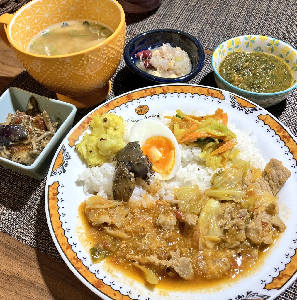nana777nana4's tweet photo. 明日(金)は
☀️昼の部&🌛夜の部営業です😊
よろしくお願いします♬
#サブリ
#subry
#代田橋
#カレー
#ビリヤニ https://t.co/XkJ3xiGscS