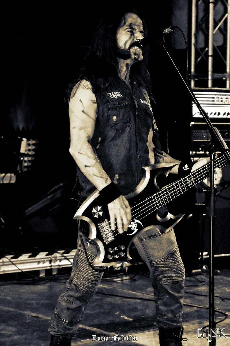 GunjackBand's tweet photo. #gunjackband #metal #Live #GIG #onstage #music https://t.co/4Gel93BjnN