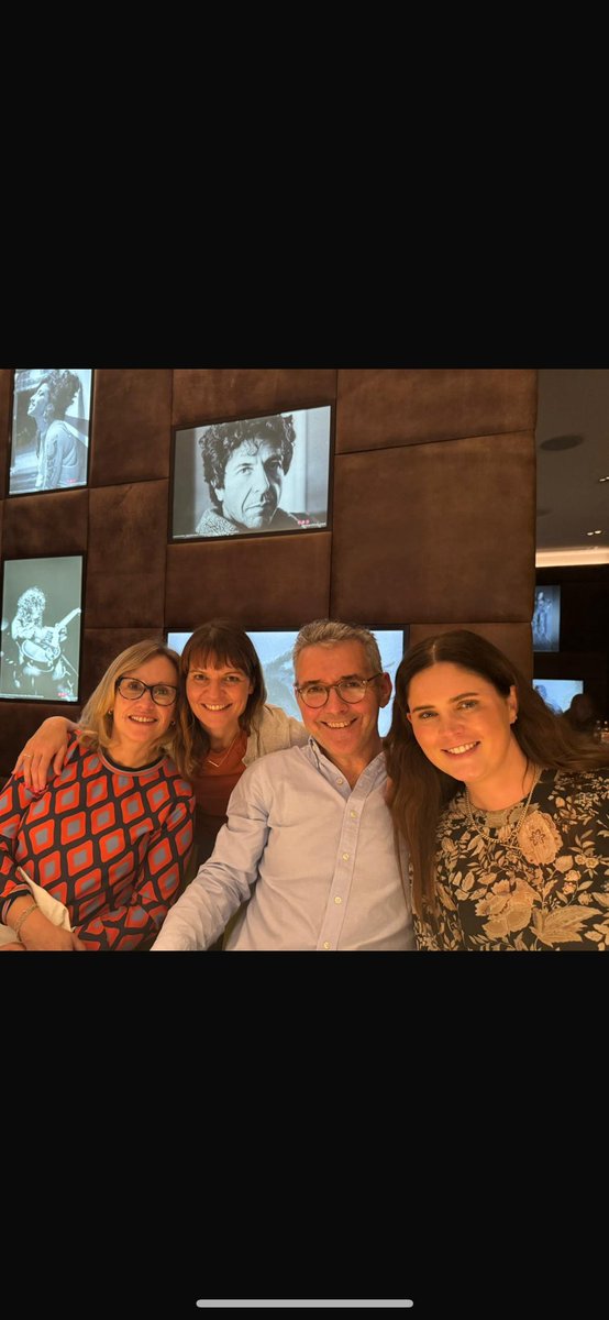 Siobhan Glavey (@siobhanglavey) on Twitter photo UK myeloma society dinner with the most lovely people in London last night, thank you <a href="/profBigG/">Gordon Cook</a> for the invite, looking forward to an excellent day today at the Society Autumn Day 🇬🇧🇬🇧 UK myeloma society dinner with the most lovely people in London last night, thank you <a href="/profBigG/">Gordon Cook</a> for the invite, looking forward to an excellent day today at the Society Autumn Day 🇬🇧🇬🇧