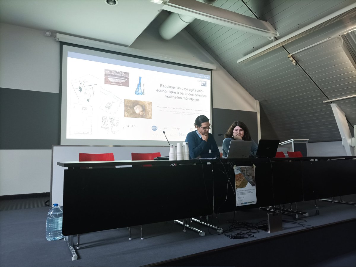 Amaury Gilles et al. <a href="/archeodunum/">Archeodunum</a> <a href="/ArarLabo/">Labo ArAr</a> : Esquisser un paysage socio-économique à partir des données matérielles rhônalpines