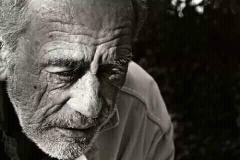 IsmailWail25103's tweet photo. "لا تجعل نفسك الخيار الثاني لأحد .. كُن ال��ول أو لا تكُن👌 https://t.co/WedAs9m0DQ