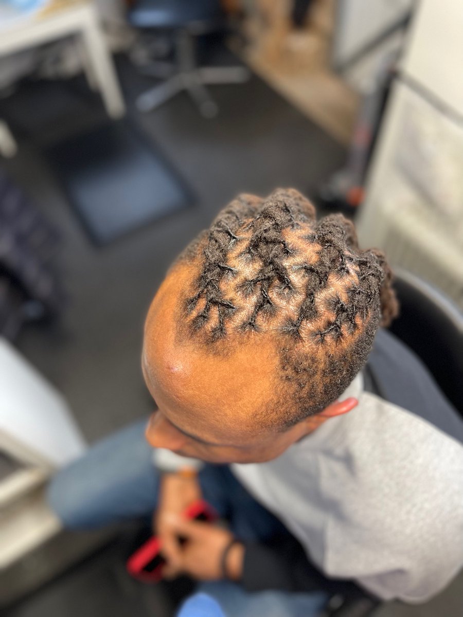 Shaisworld1's tweet photo. Need a last-minute loc appointment? The House of Shayaa has openings today and next week for expert loc care and natural hair treatments. Book online 24/7 and bring your vision to life! 💫 https://t.co/7gGB6mHeEo #LocMaintenance #NaturalHairCare https://t.co/wqqhnq8X5D https://t.co/BmdegoIq4N
