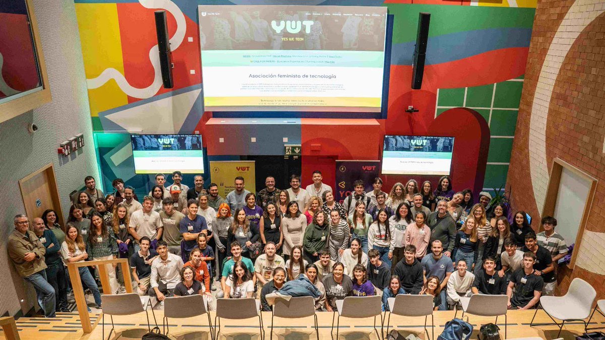Os compartimos las fotos del Encuentro YWT-Montando un phishing desde 0 
i.mtrbio.com/musudaroet

Las asistentes quedaron encantadas con la claridad de la explicación y Carolina con el entusiasmo y ganas de aprender del público.

Gracias a Carolina 💜
