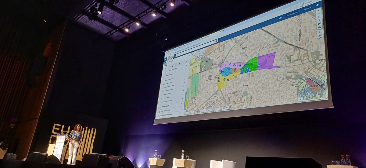 La IDE de Albacete ha presentado un excelente caso de coordinación de servicios municipales y externas mediante el geoportal de la Feria. Tecnología #gvsig