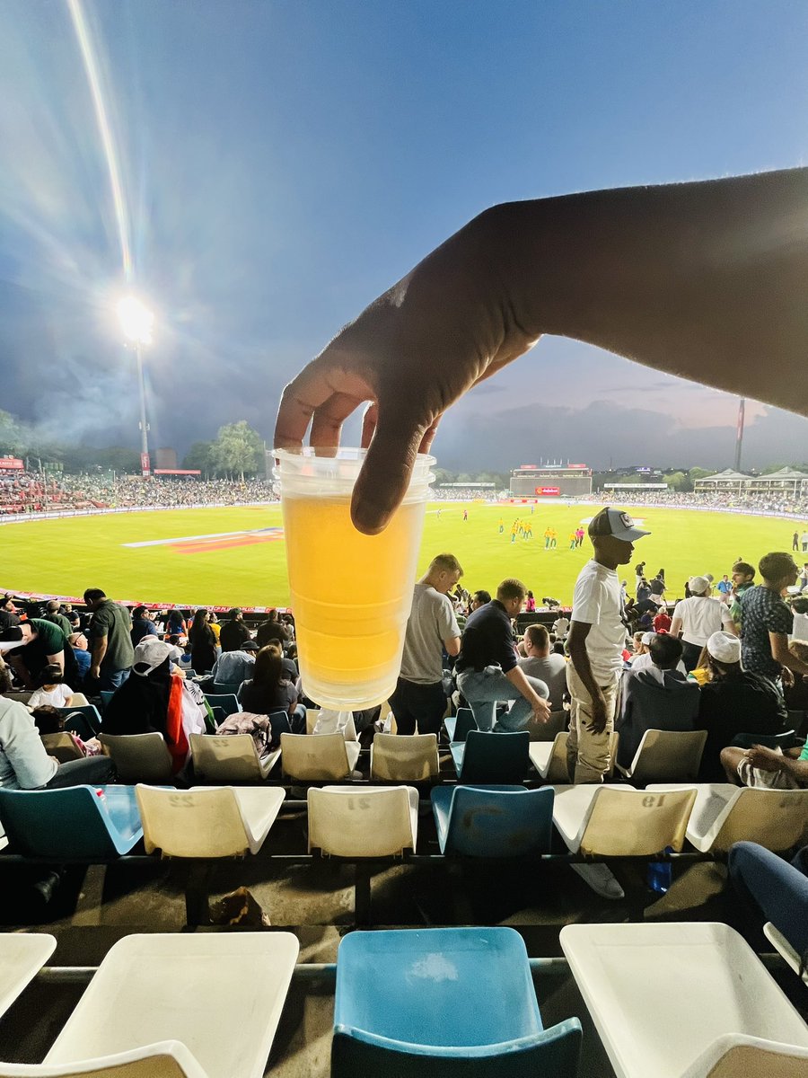 KingsleyMcTladi's tweet photo. Dear @CastleLagerSA
I’ve tried everything to get tickets for #RSAvsIND 4th T20 match at Wonderers Stadium tomorrow… Unfortunately they are sold out… Please help a brother with tickets if possible. 🙏🏾 #CastleLager #WozaNawe #BePartOfIt 🏏 https://t.co/Uc8wUADA2V