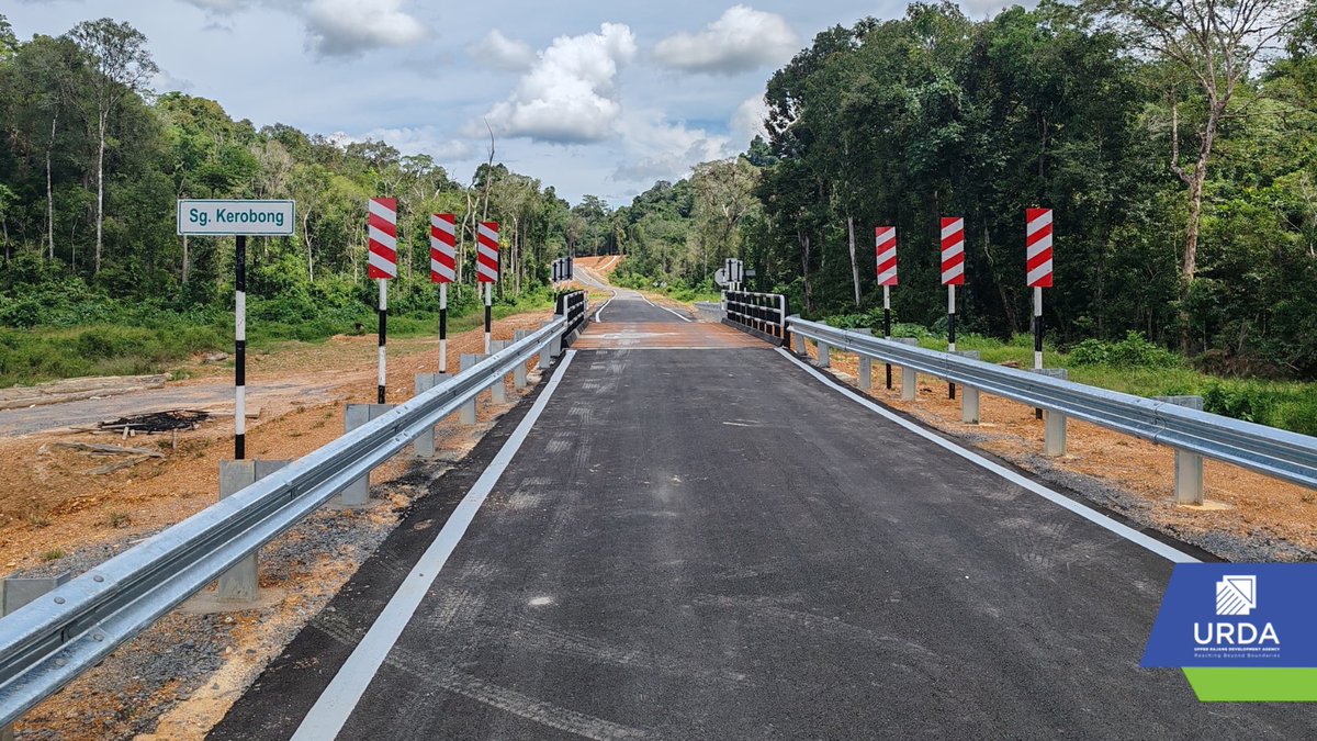 recodasarawak's tweet photo. The 10.1 km road to Nanga Geremai, Kanowit, is now complete.

Read More: https://t.co/KUQUH1Ko9x https://t.co/IhUaIXSCHW